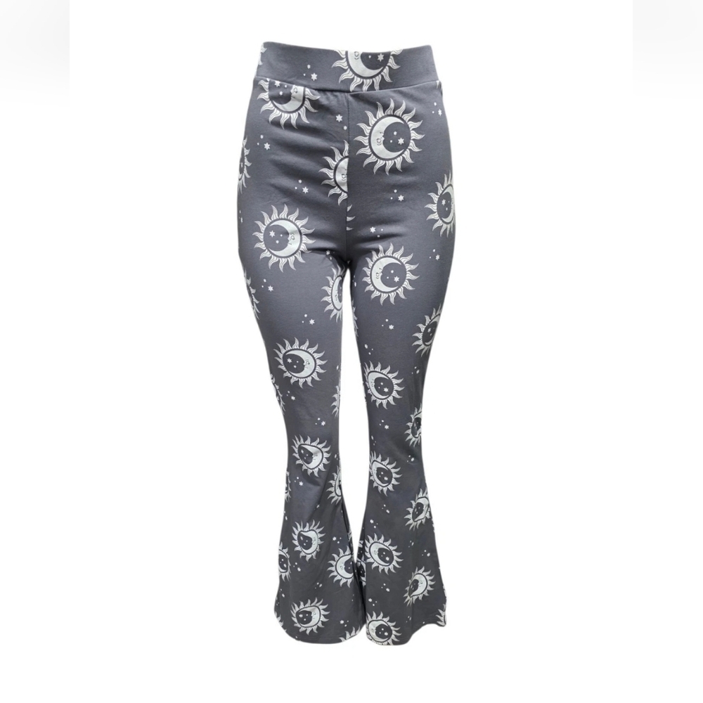 Mighty Fine Size M Flare Leggings Moon Sun Gray White Stars Pants